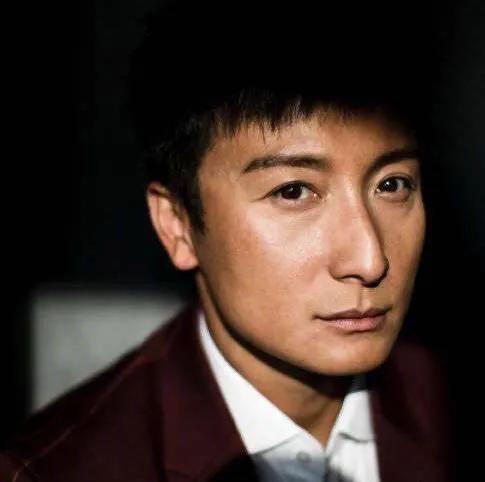 王嘉尔击剑在世界上排名,王嘉尔击剑世界排名