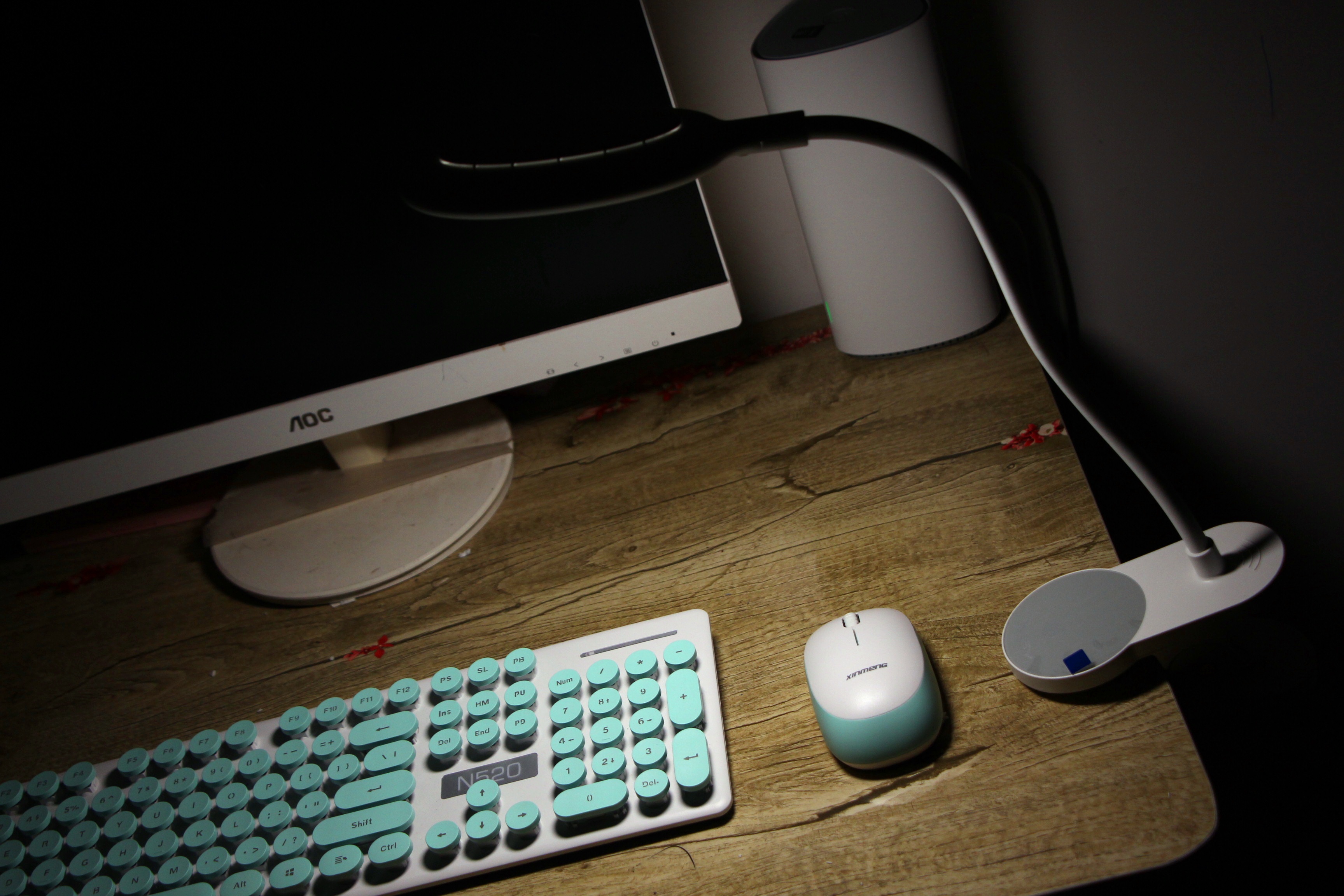 夜读学习更要护眼健康宜美床头夹子台灯