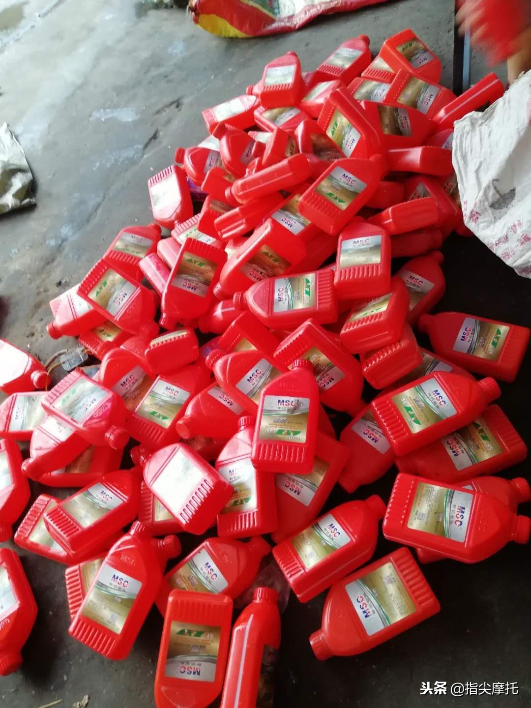 摩托车冬季机油5w30和5w40哪个好,摩托车冬季需要更换冬季机油吗