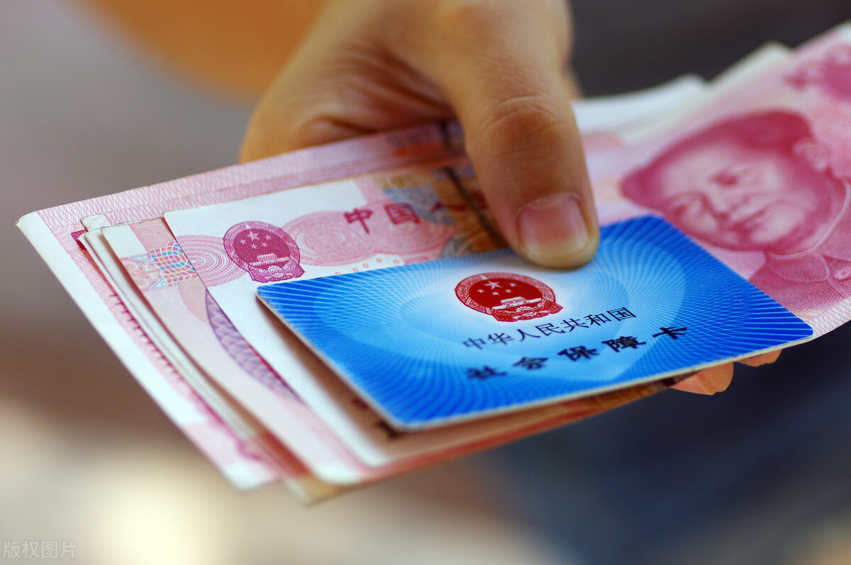 养老金计发月数139个月后就领了吗,退休时领的养老金有几个档次