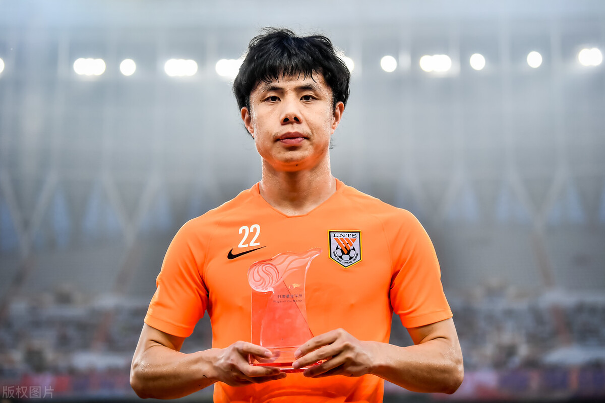 85国青18年后首次重聚蒿俊闵,蒿俊闵成长中的高光时刻