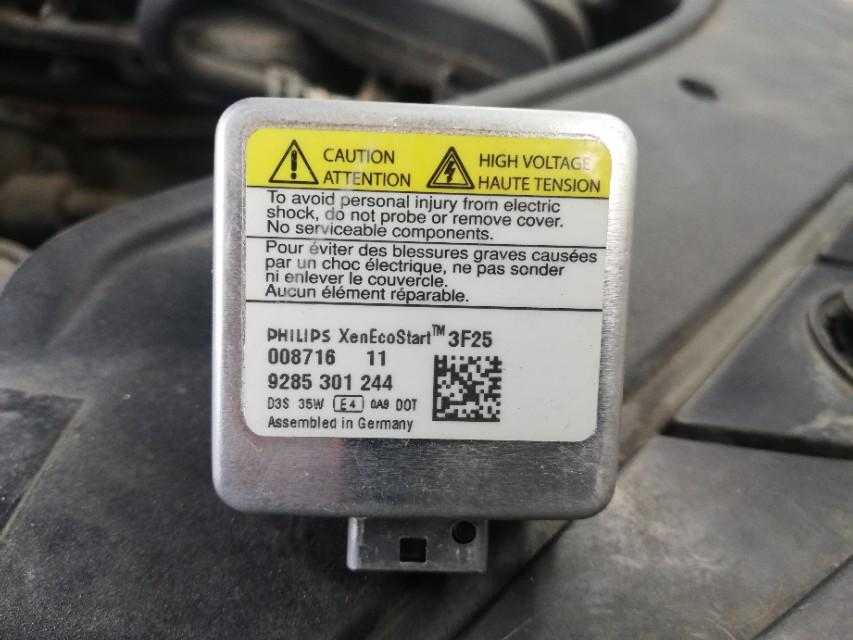 汽车led灯比卤素灯照的远吗,汽车led灯和氙气灯的优缺点