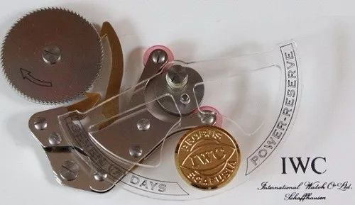 全自动机芯的石英手表,百达翡丽3545石英表价格