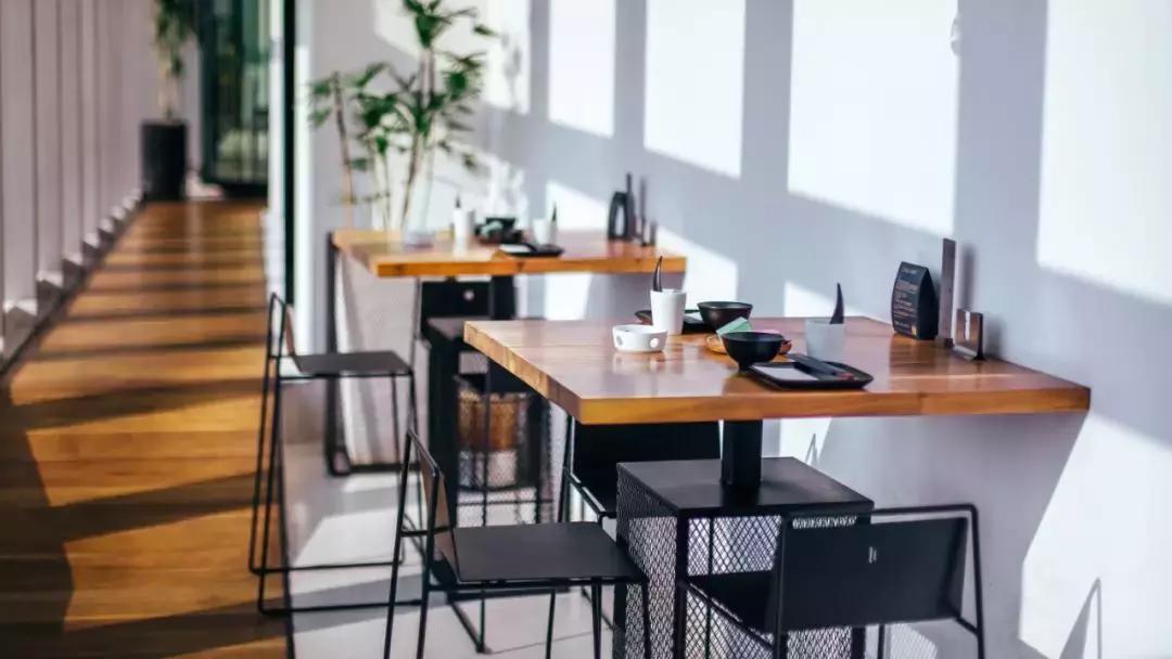 gucci香水线下店专柜赠品,gucci香水30ml送口红小样