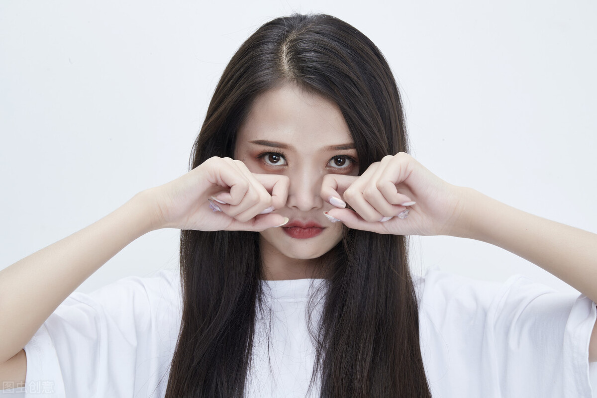 欺骗女朋友咋办,欺骗了女朋友该拿什么哄