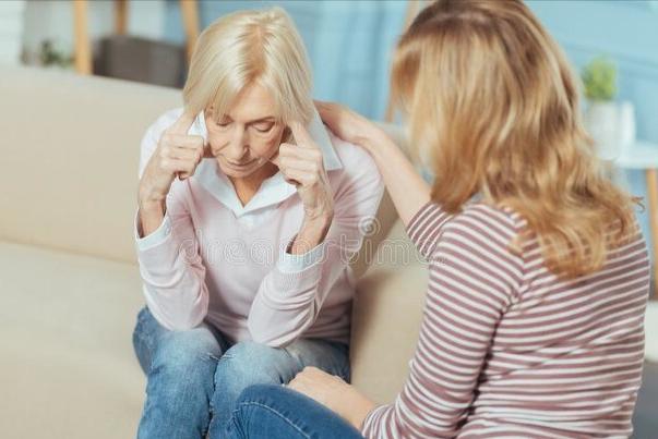 50岁女性大姨妈一直不干净怎么办,50岁大姨妈不来了如何调理