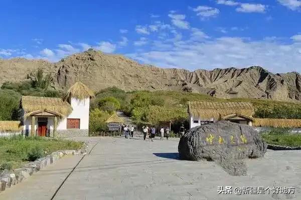 金秋游新疆全景图,喀什金秋风景