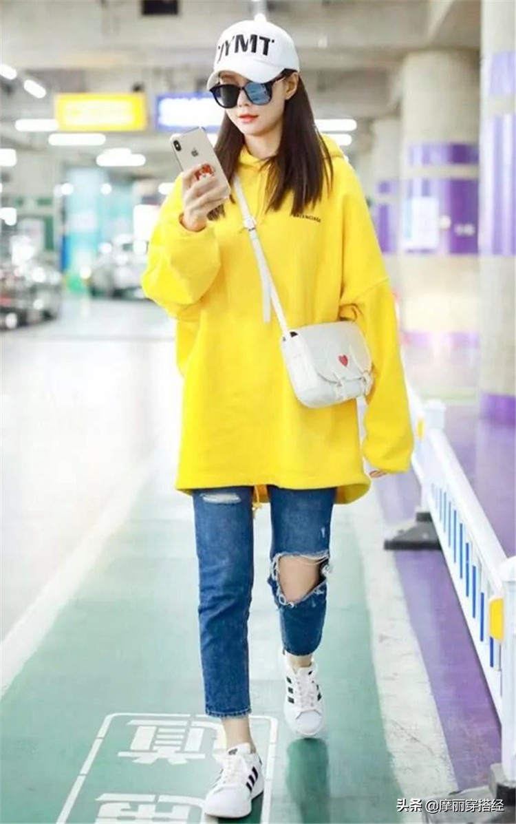 这样穿显瘦又显高才是好卫衣,oversize厚卫衣穿搭