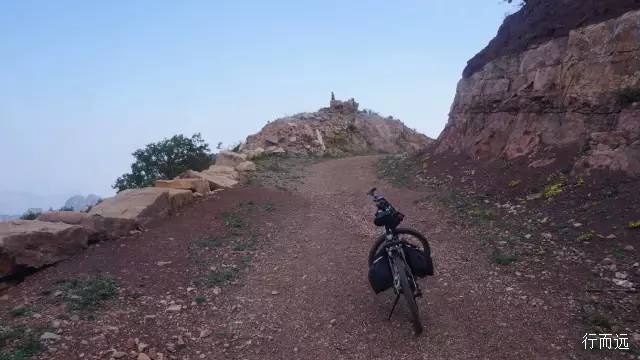 骑行夫子岭-京娘湖,穿越峻极关又进景区了,到河北是一路的美景