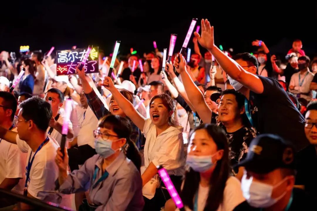 一键启动时光机,敢不敢穿梭回2020年伊始......