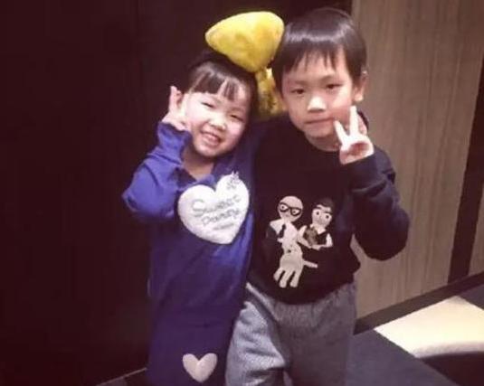 死亡超3万！撤侨令后，董卿双标人设尽毁，张艺谋748万躲过一劫