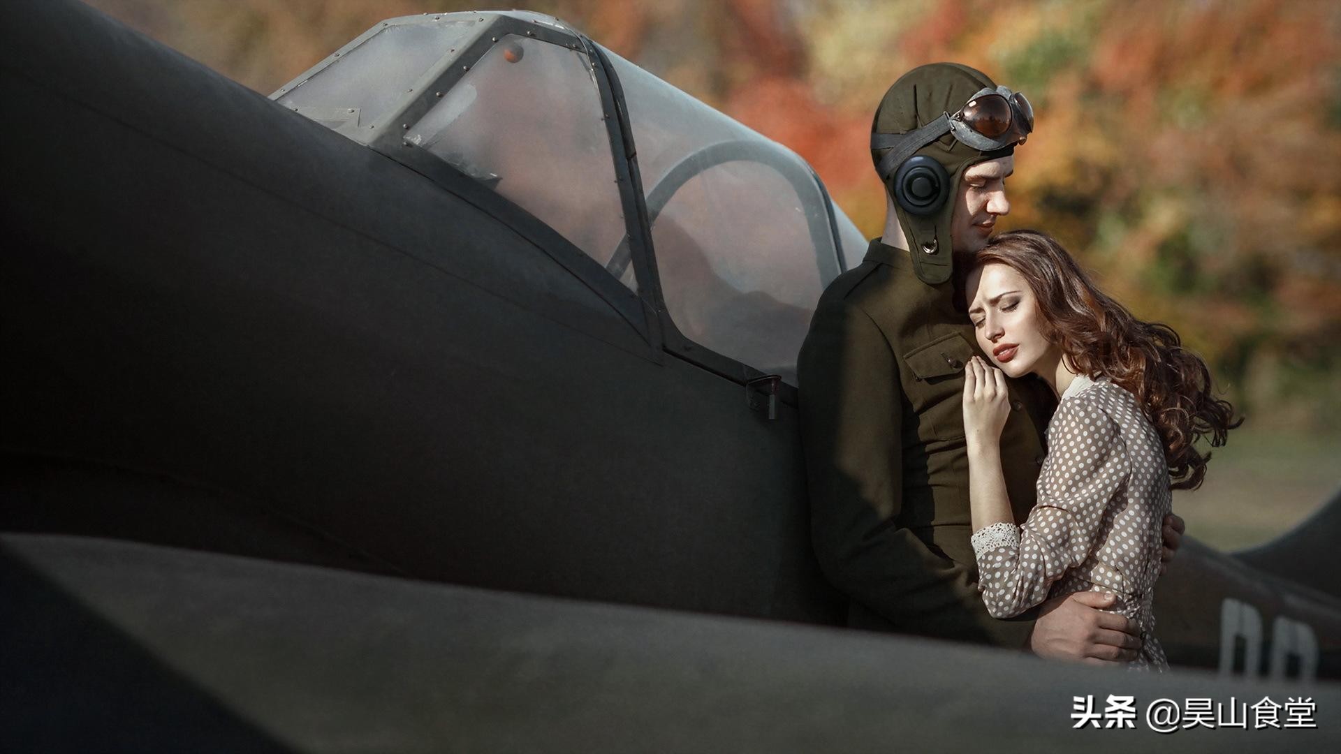 13秒教你制作一杯冰镇咖啡饮品,提拉米苏咖啡酒配方教程