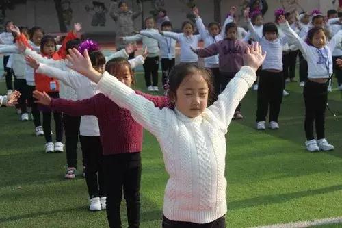 韵律操阳光大课间,凉州区东关小学阳光大课间韵律操