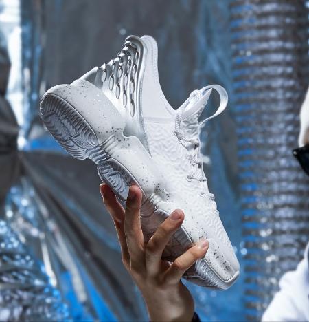 安踏御空篮球鞋的不同配色,安踏御空篮球鞋气垫实战测评