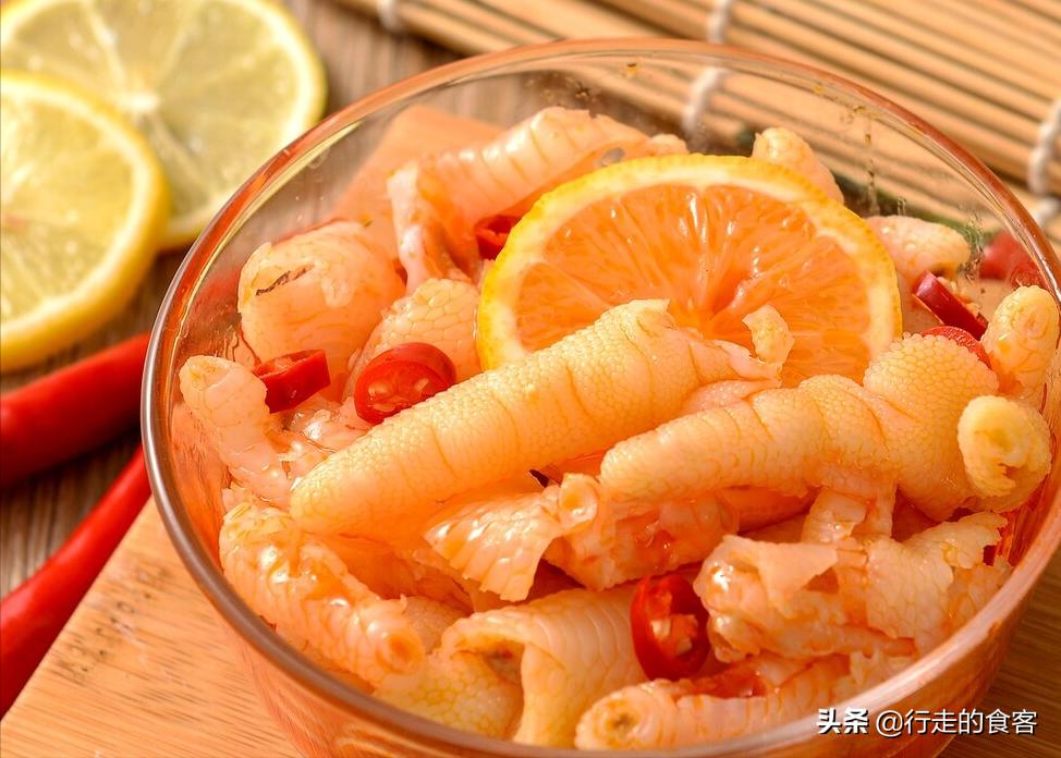 柠檬鸡爪酸辣脆爽,吃正宗的酸辣柠檬无骨鸡爪
