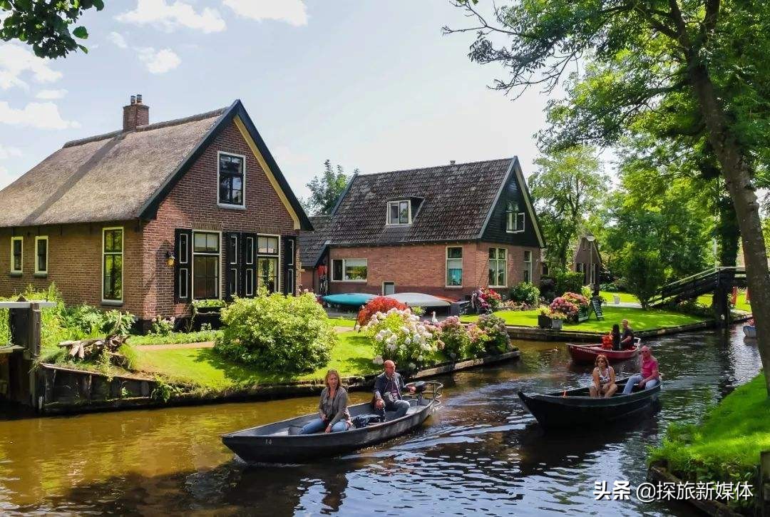 荷兰的地理位置和国家特点,荷兰的特点是什么简短