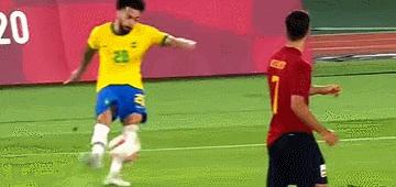 阿尔维斯成近28年来巴萨第一人,传奇回归巴萨官宣阿尔维斯加盟