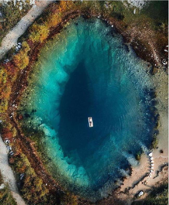 有双胞胎女朋友会怎么样,情侣领证被误会是双胞胎5次