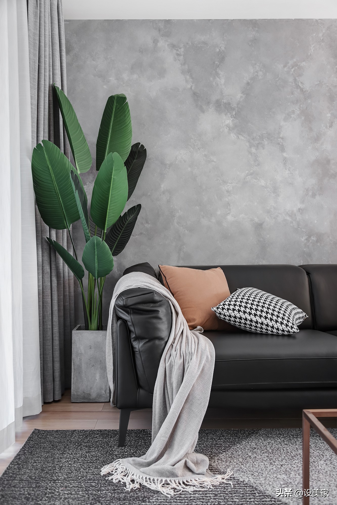 入户门对厨房和餐厅怎么化解最好,厨房窗户采光差怎么办