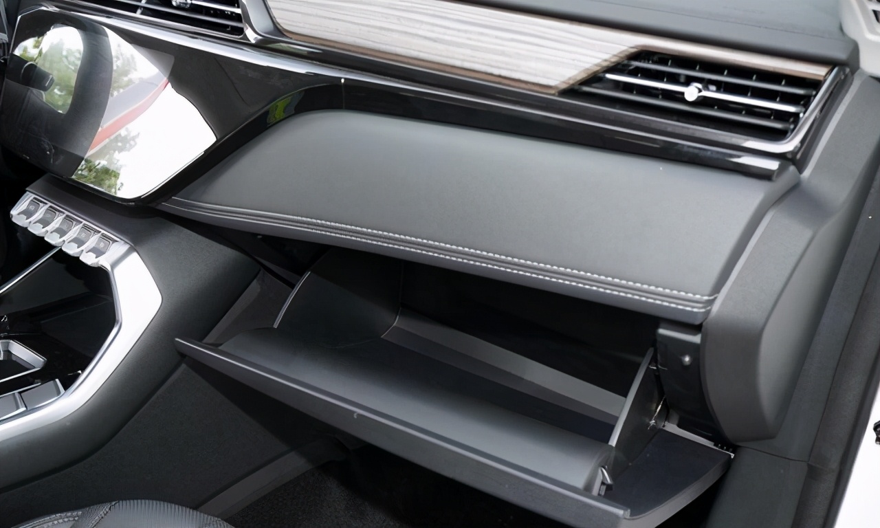 领界车性能及油耗,领界车重