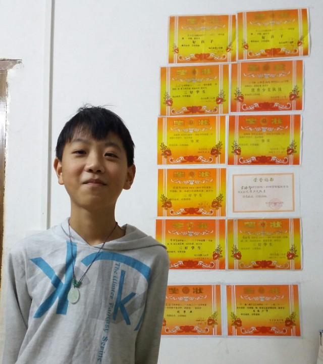 致孙儿学诗先读韵书