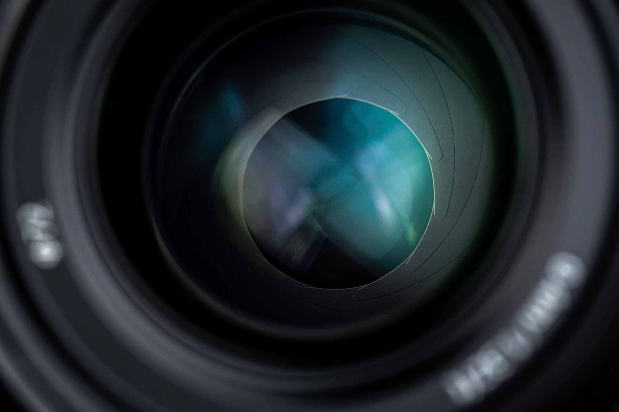 索尼fe50mmf1.2gm拍人像,索尼全画幅fe24mmf1.4测评