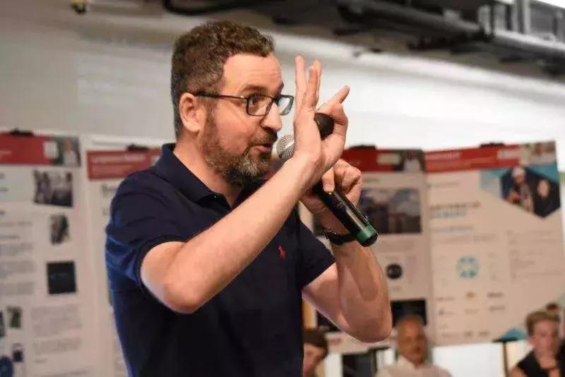 继瑞士手表后,这个800万人口欧洲小国瞄上无人机,和大疆PK