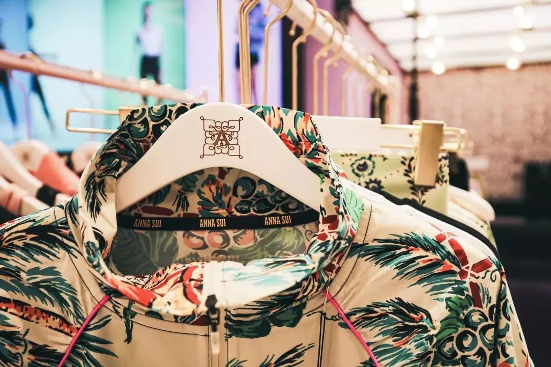 安娜苏在中国哪里有专柜,香水旗舰店安娜苏