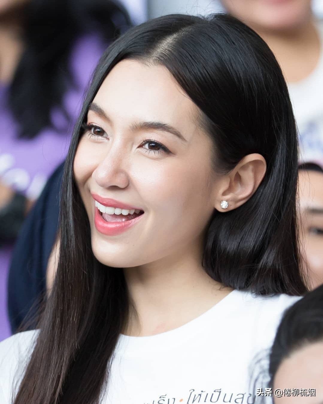 泰星yaya和bella图文,泰星bella新年