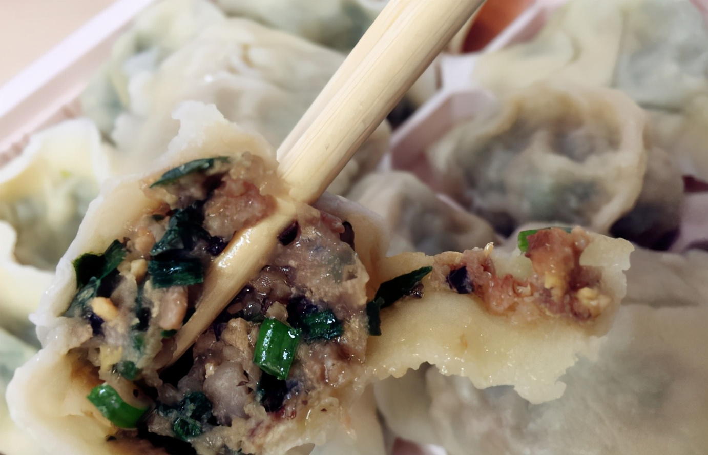 正宗的三鲜馅都有什么,过年包素三鲜馅水饺到底是哪三鲜