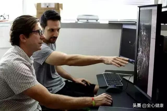 自闭症伴随癫痫是癫痫引发的吗,基因突变引起的自闭症