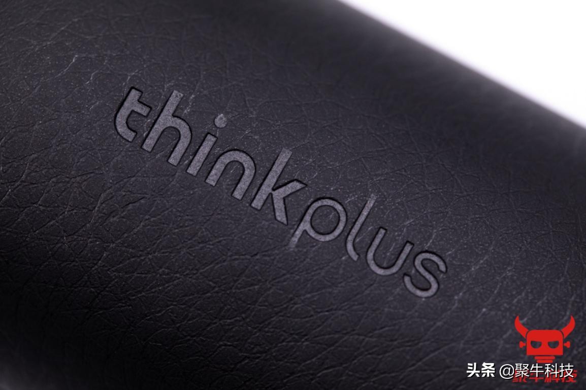 商务≠中庸TrackPods真无线蓝牙耳机评测IPX7防水洗澡