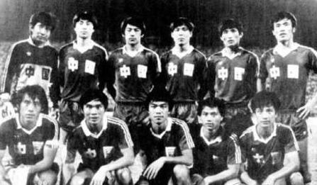 2004年中国足球发生了哪些大事件,1985年国足2:0胜日本