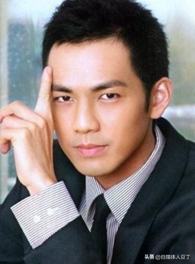 钟汉良44岁电视剧,钟汉良45岁出场视频