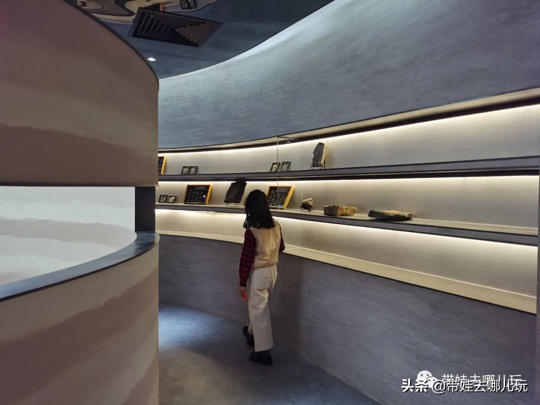 室外遛娃推荐淘气堡,遛娃室内儿童游乐项目