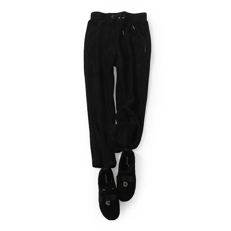 新年聚会要时髦得刚刚好 (春节聚会想穿得洋气)