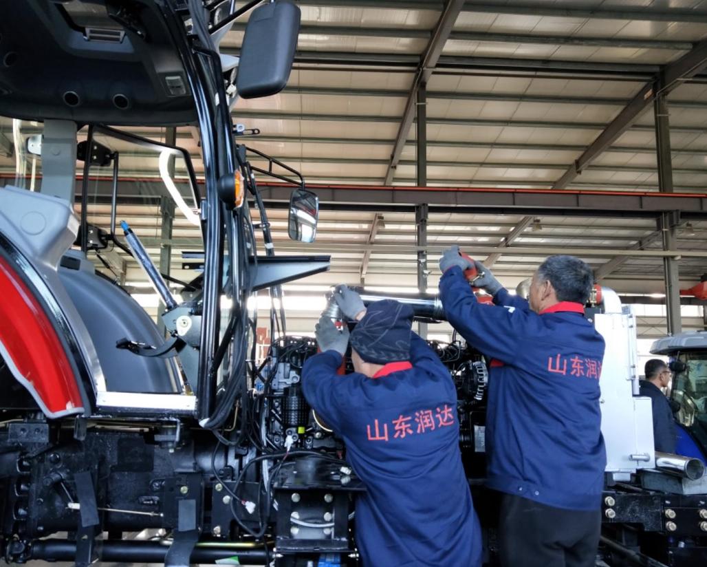 雷沃2104拖拉机潍柴和上柴哪个好,润达拖拉机离合器多少寸的