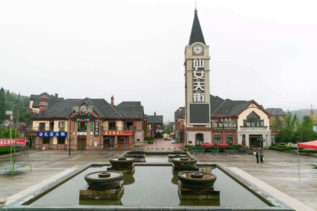 武隆夏季探秘奇特的地缝峡谷,武隆探秘