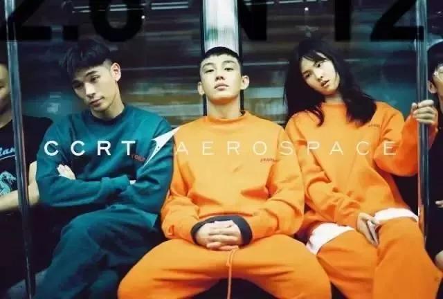 他是燃烧的戏疯子，更是进击戛纳的男神