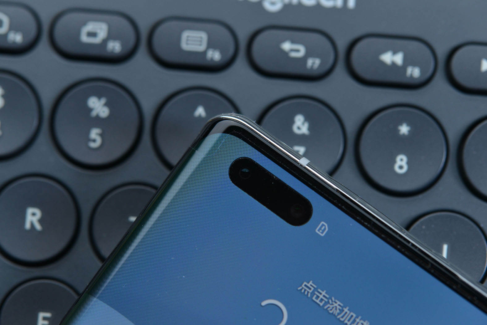 7000块的华为mate40pro,mate40pro蓝猩护甲防摔壳