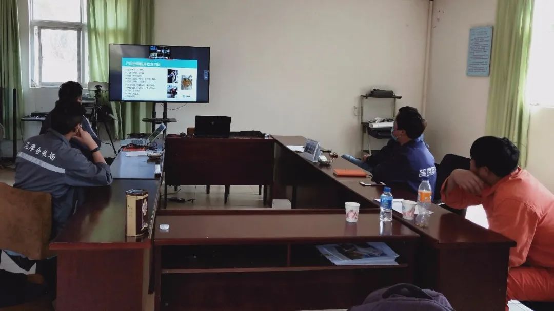 如何预防产后乳腺炎,产后疾病预防与护理