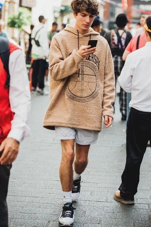 腿粗男生夏天短裤怎么选,腿粗腿短男生怎么选短裤