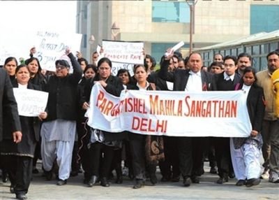 《摔跤吧爸爸》女主不能再演戏，印度社会对女性伤害到底有多大？