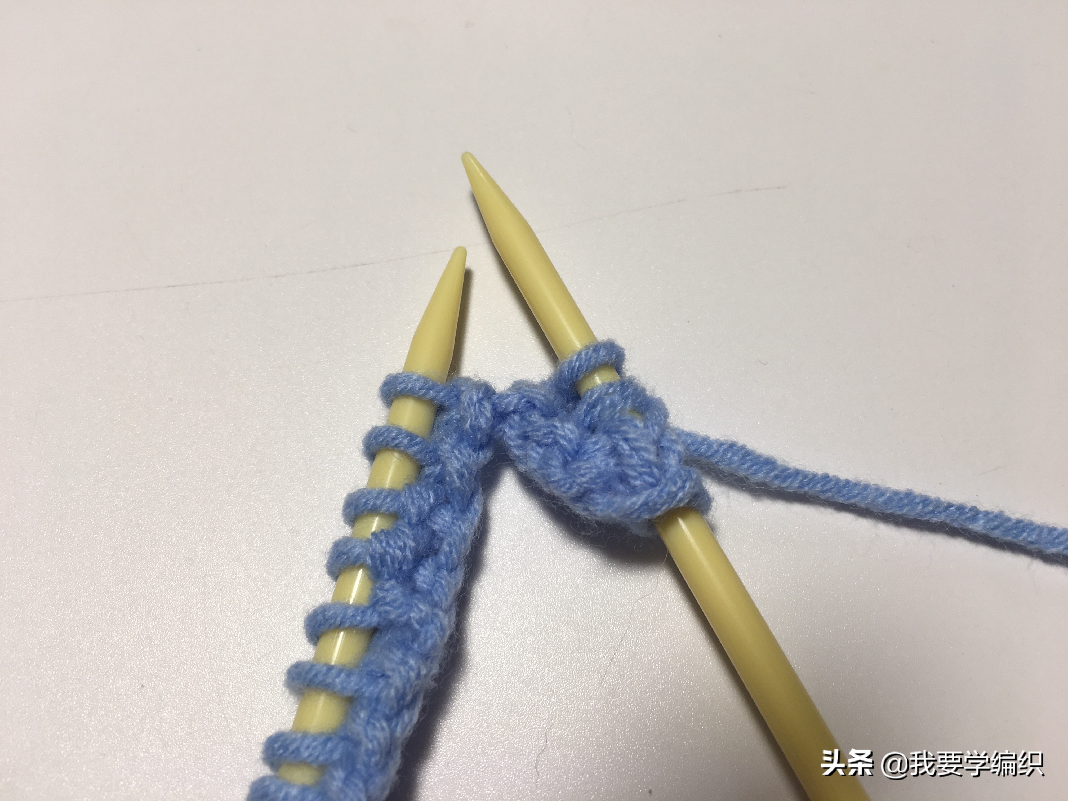 自上而下水波纹花样的编织教程,镂空波浪条编织花样