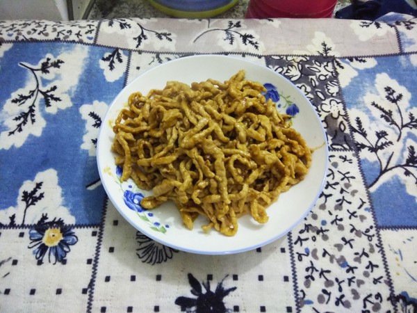 炒肉时切记别直接下锅,炒肉时放什么东西炒出来又软又香