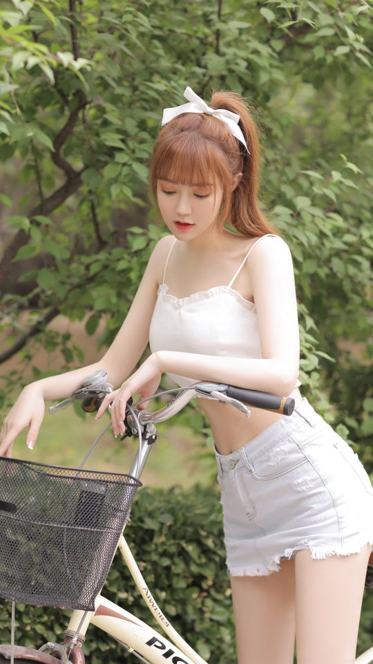 iphone手机壁纸高清女生,iphone壁纸写真女