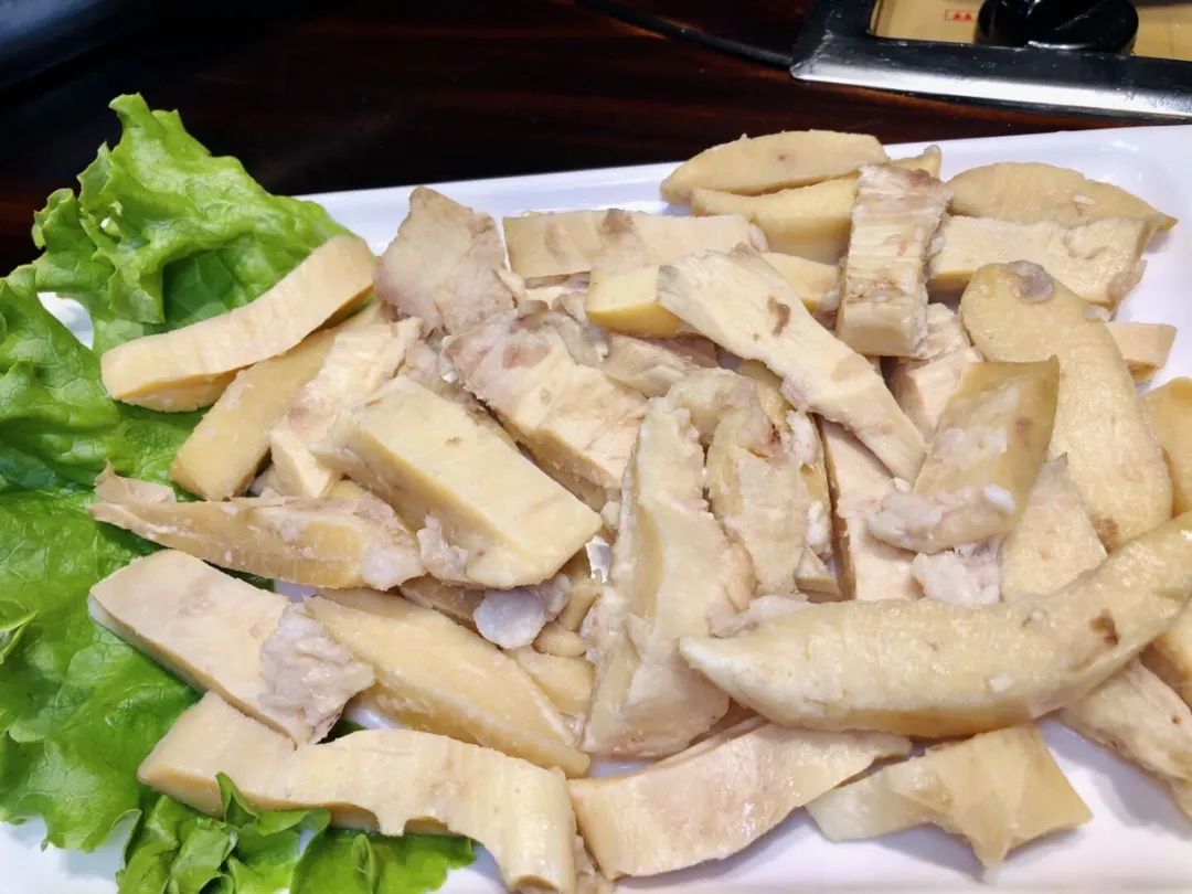 长春80后小伙做了十多年餐饮,如今进军筋头巴脑,中年人最爱吧