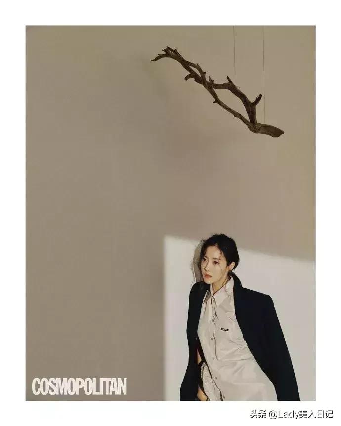 朴孝敏黑色连衣裙最新写真,朴孝敏美颜照片