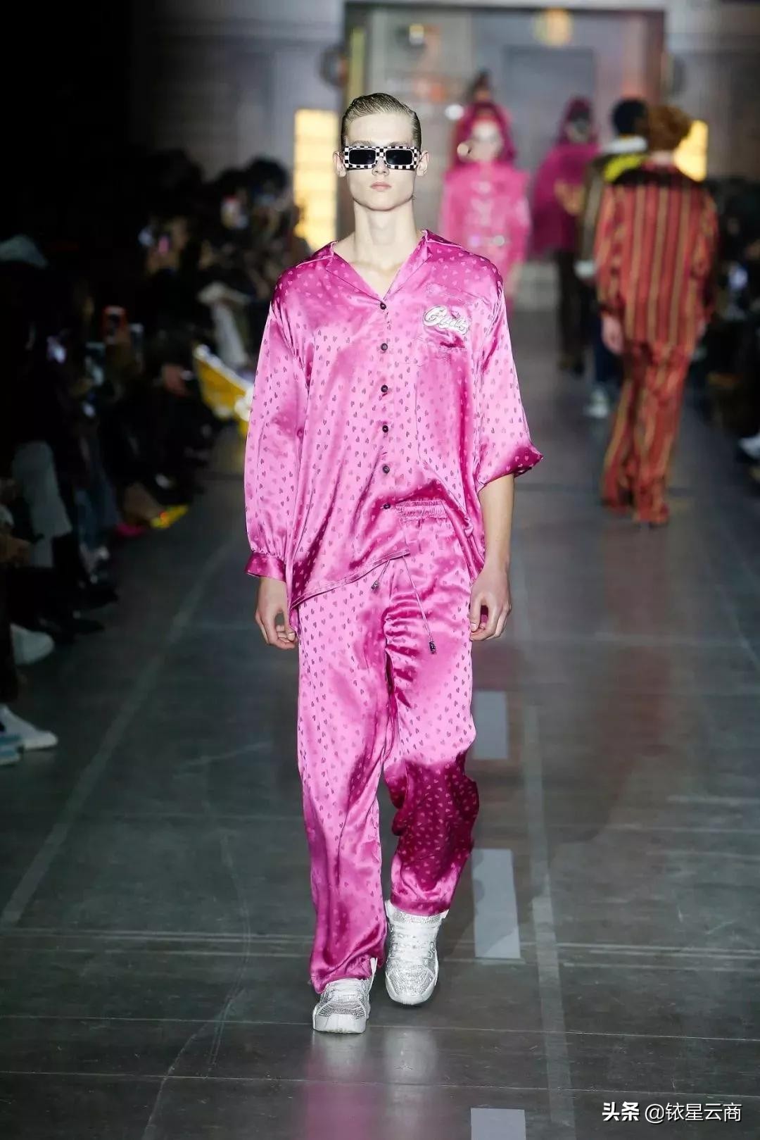 mall旗舰店,mall深圳商场