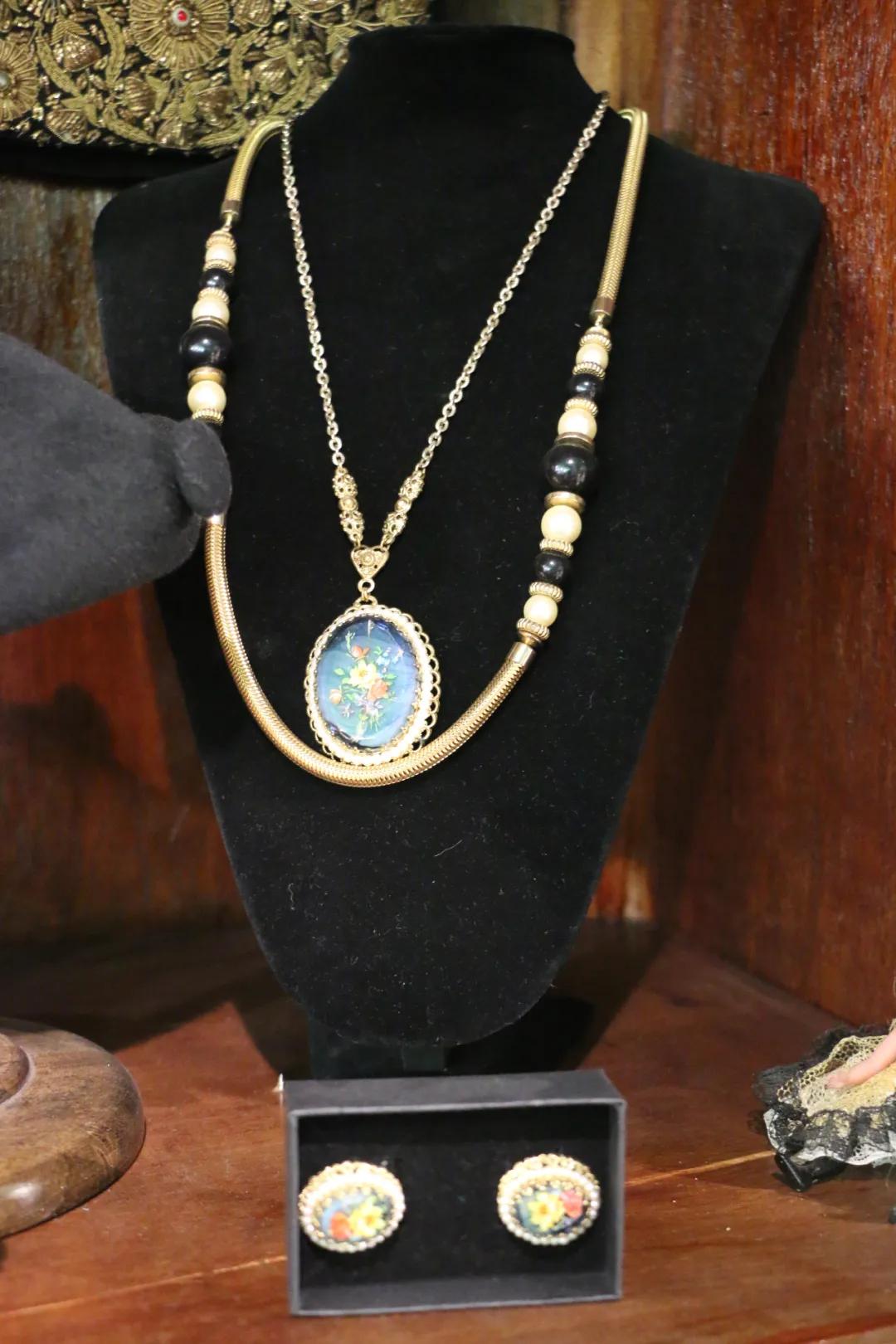 千元guccilv店,一万元买lv还是gucci